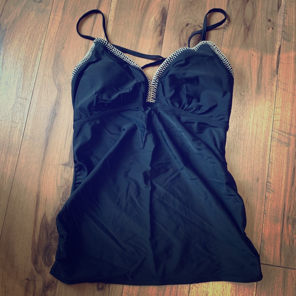 Beach bump by motherhood maternity swim top